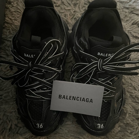 track runners - Picture 2 of 2